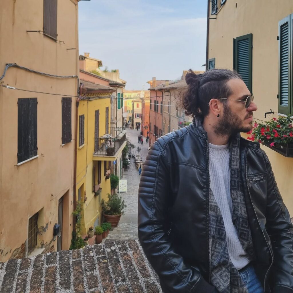 Instagram post from _cristianoantonio. This post is in position 4.